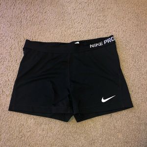 NIKE PRO 3” compression shorts